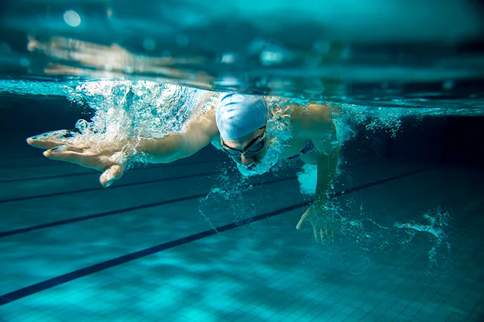 How to Breathe While Swimming For Beginners 